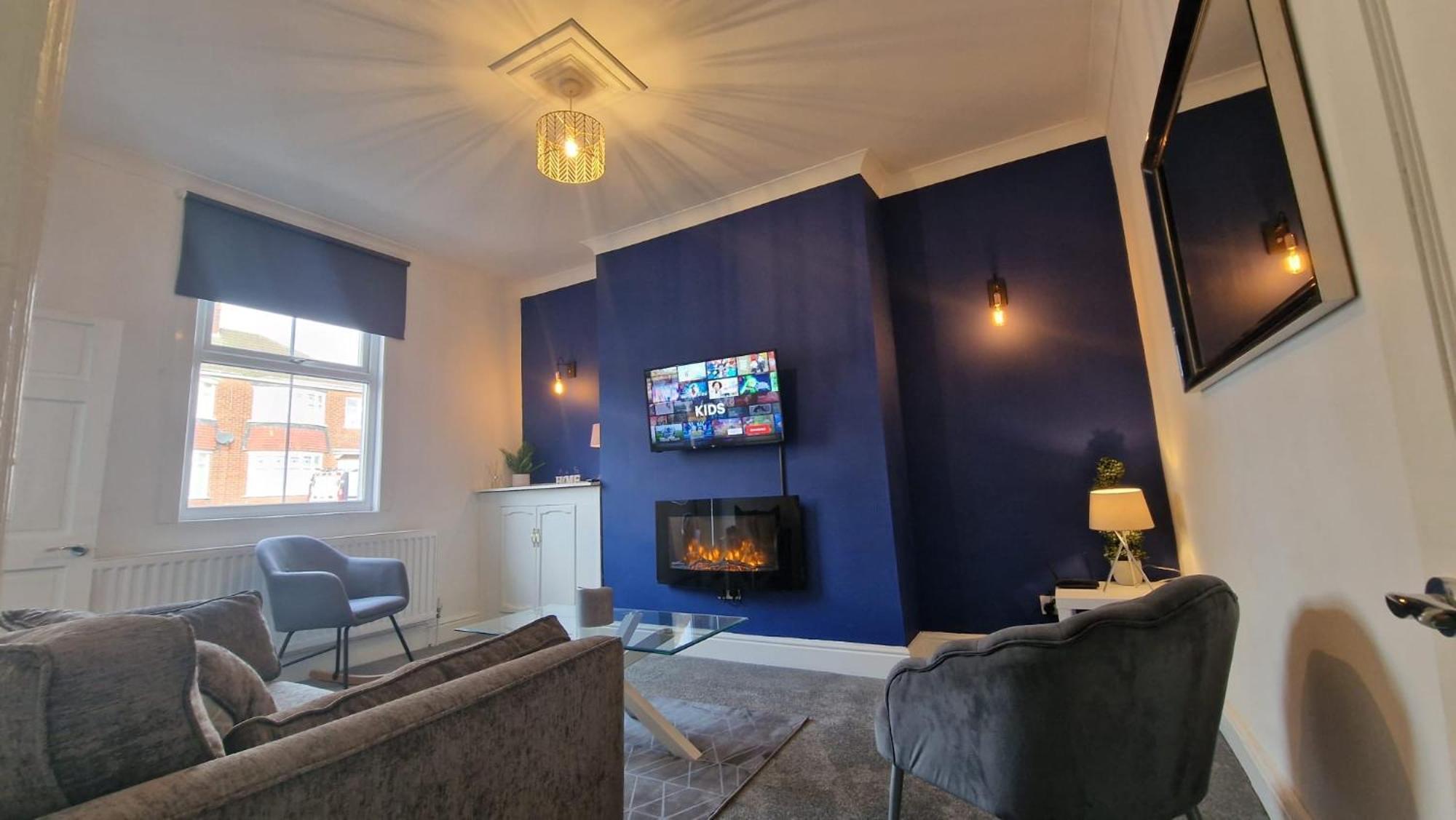 דרלינגטון Cosy Home Perfect For Families And Contractors With Free Parking מראה חיצוני תמונה