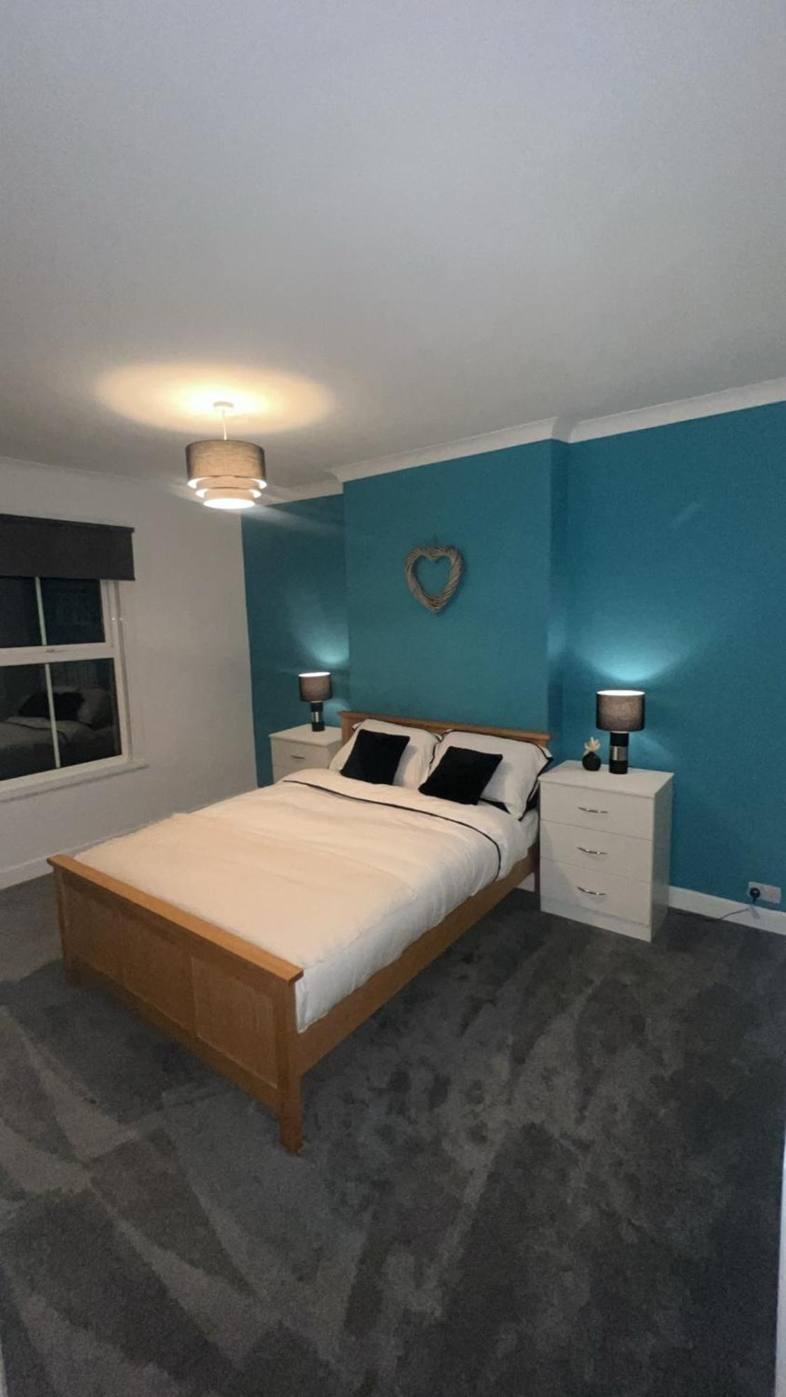 דרלינגטון Cosy Home Perfect For Families And Contractors With Free Parking מראה חיצוני תמונה
